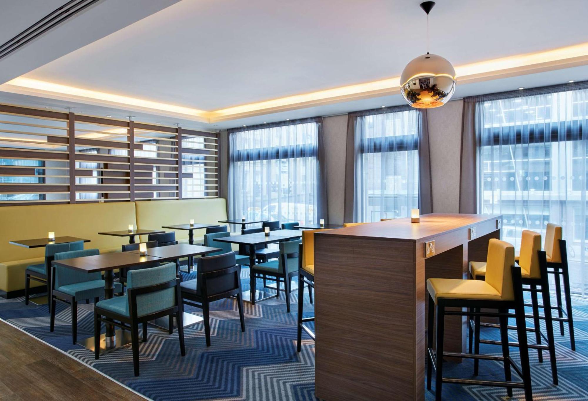 Hampton By Hilton Glasgow Central Екстериор снимка