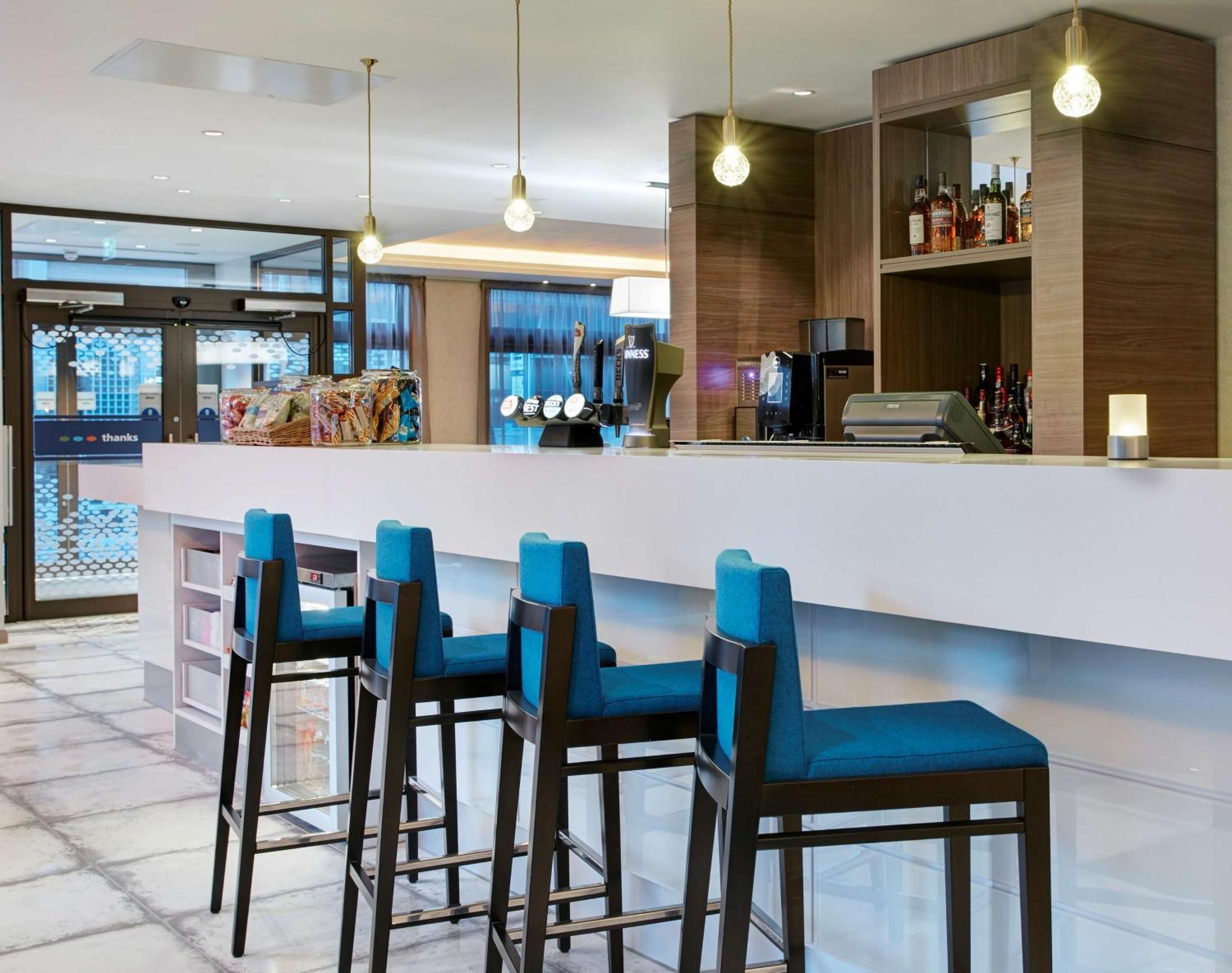 Hampton By Hilton Glasgow Central Екстериор снимка