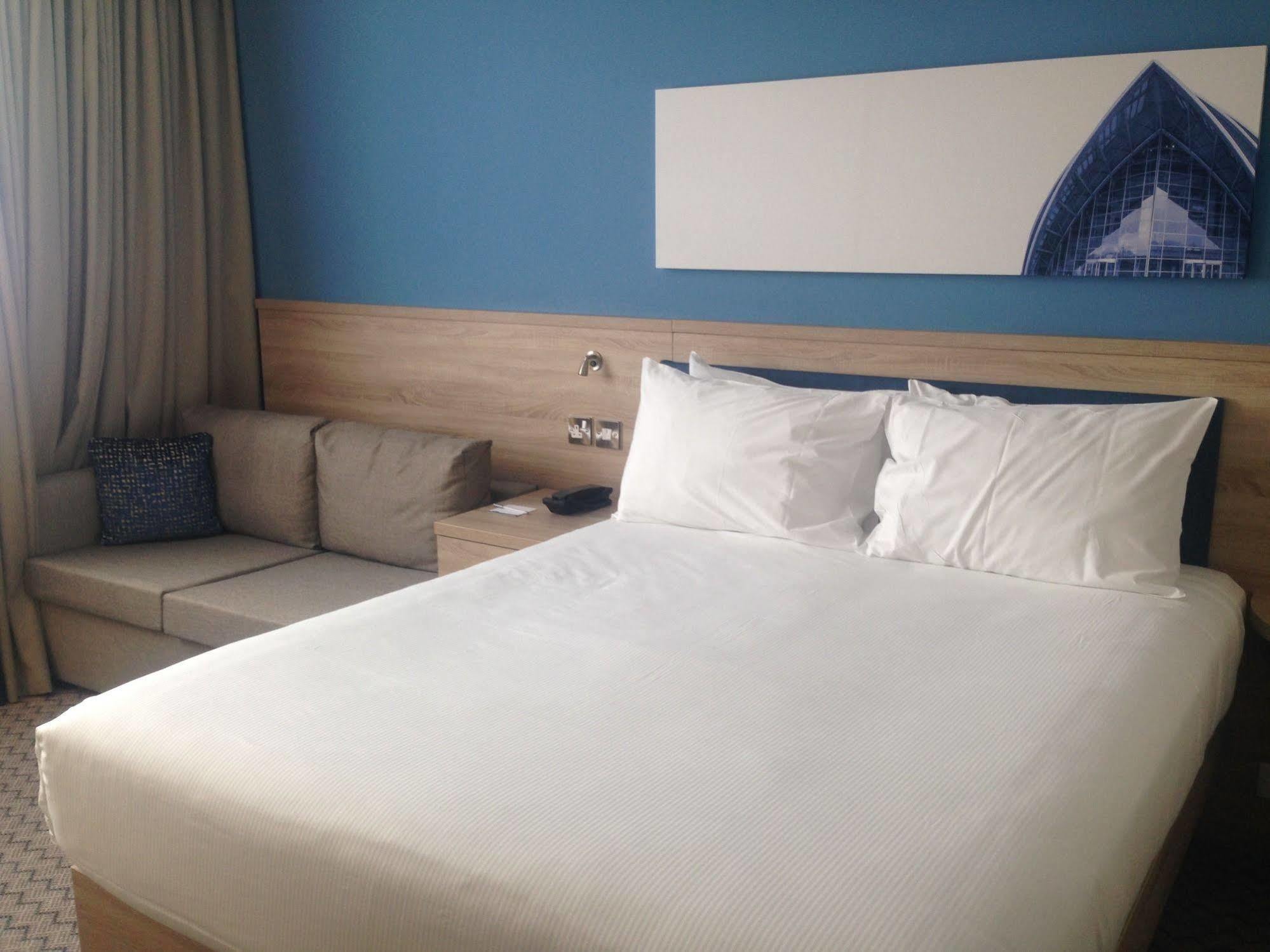 Hampton By Hilton Glasgow Central Екстериор снимка